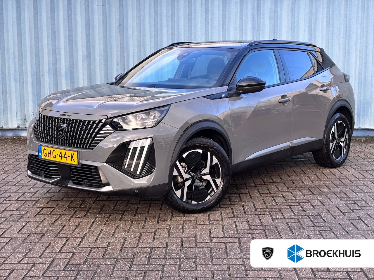 Peugeot e-2008 - EV GT 54 kWh Cruise control adaptief | Navi fullscreen | 54kWh | Camera achter | Airco aut - AutoWereld.nl