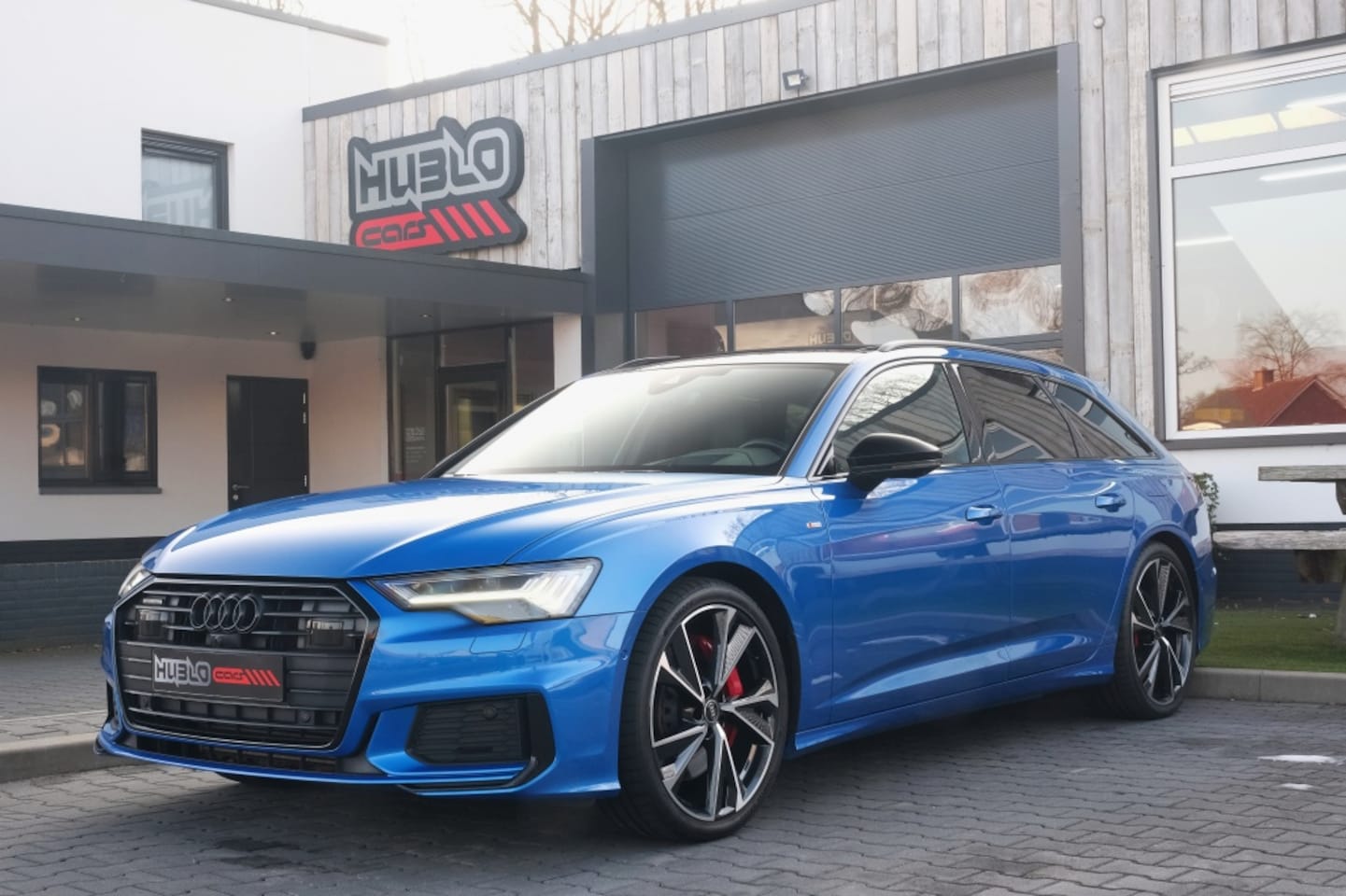 Audi A6 Avant - 55 TFSI e S-Line Quattro Kuipstoelen, Pano, B&O, HUD, Individual - AutoWereld.nl