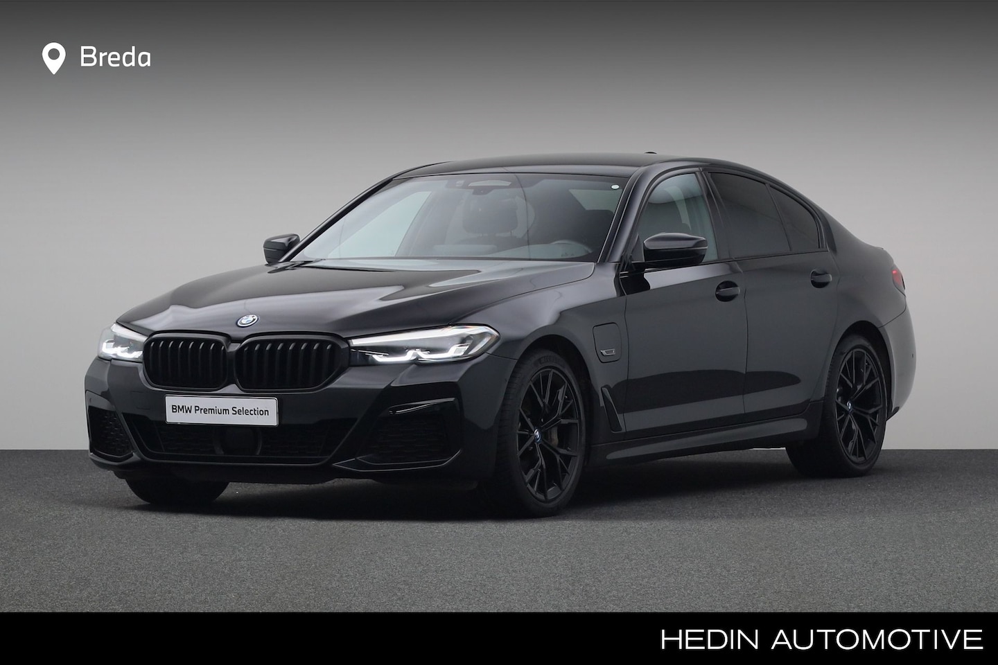 BMW 5-serie - 545e xDrive Business Edition Plus | M-sport Shadow Line | Achteruitrijcamera | Stoelverwar - AutoWereld.nl