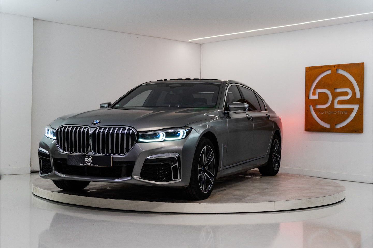 BMW 7-serie - 750Li xDrive High Executive 531PK | Bowers&Wilkins | Laser | Massage | Lounge | Verlengde - AutoWereld.nl