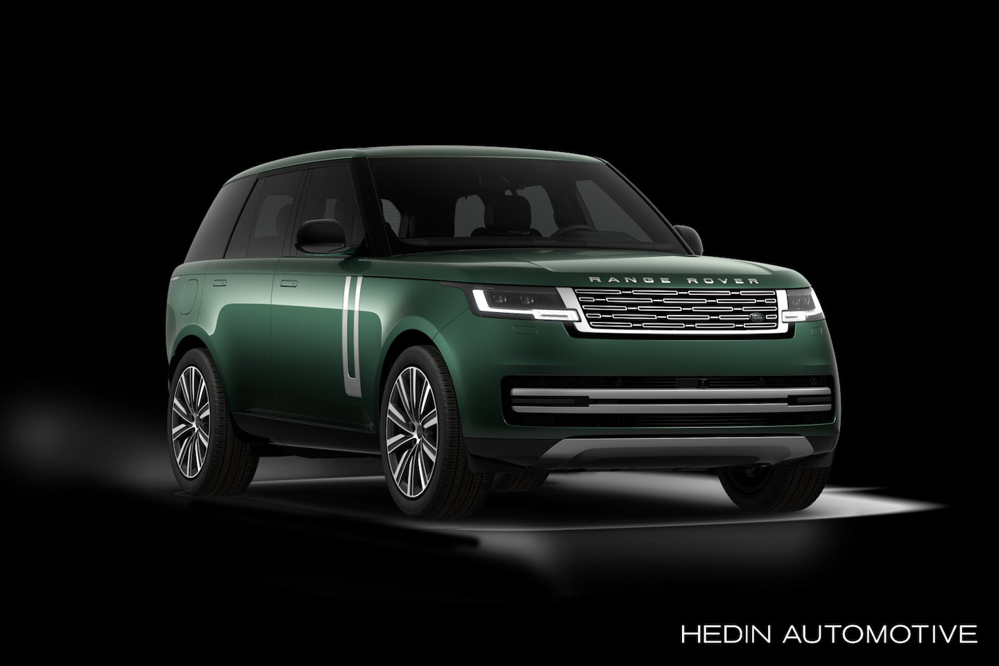 Land Rover Range Rover - P550e Autobiography PHEV l British Racing Green l Elektr. Trekhaak l Event Suite kussens - AutoWereld.nl