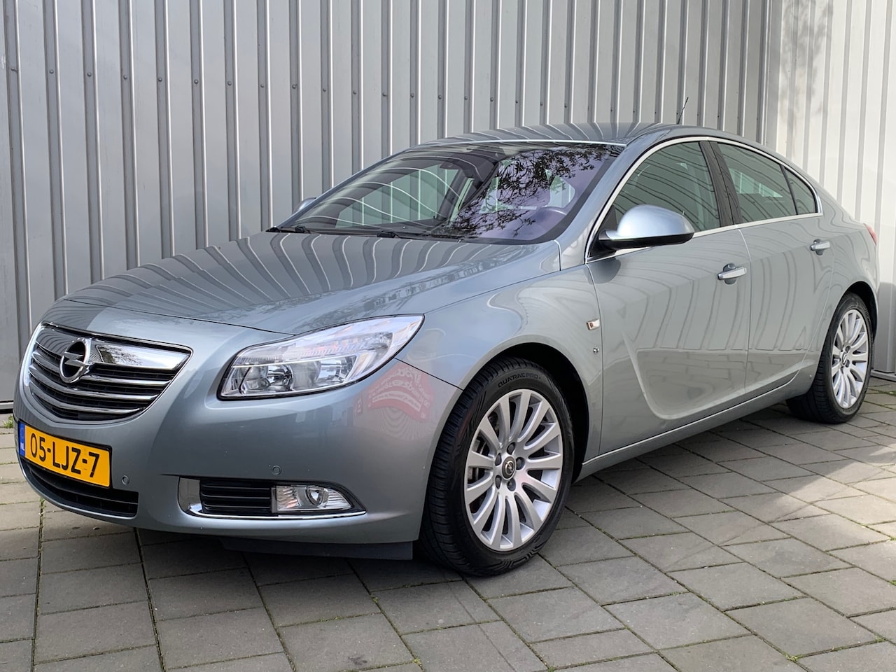 Opel Insignia - 2.0 T Cosmo 4x4|Navigatie|Carplay|Climate Control| - AutoWereld.nl