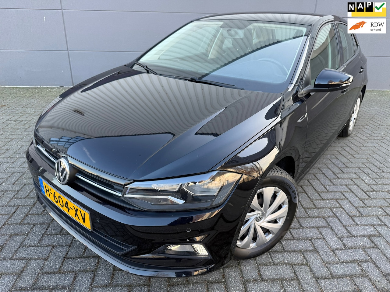 Volkswagen Polo - 1.0 TSI R-LINE Business*CRUISE*APK*NAP*NAVI*CARPLY*PARK SENSOREN - AutoWereld.nl