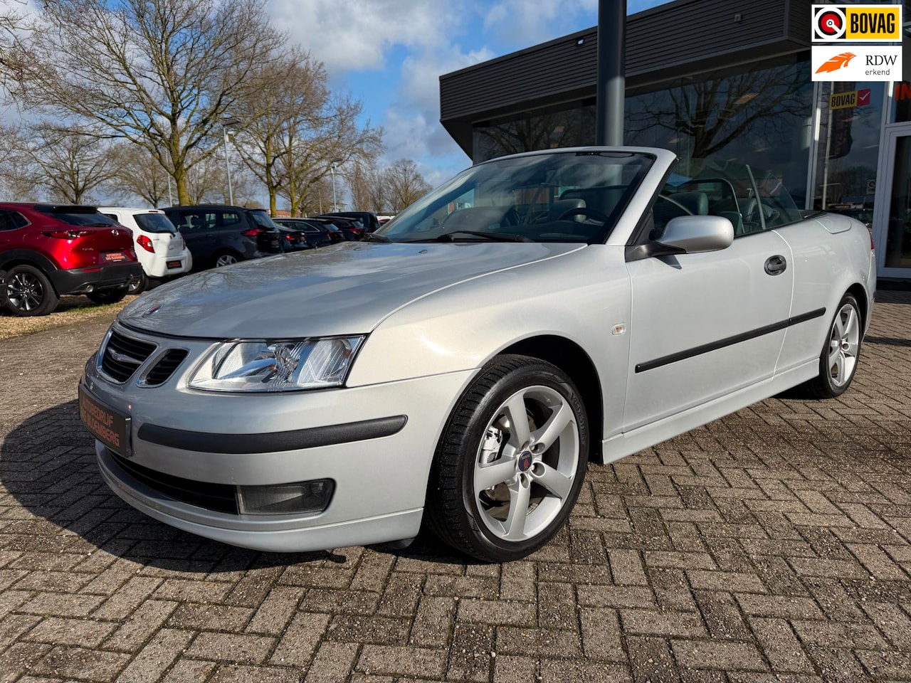 Saab 9-3 Cabrio - 2.0 T Vector Spring Edition 2.0t Vector Spring Edition, Automaat, Navi, Leer, Windscherm,, etc. - AutoWereld.nl