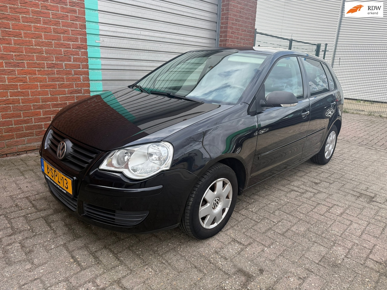 Volkswagen Polo - 1.2-12V Turijn Airco Bj:2005 - AutoWereld.nl
