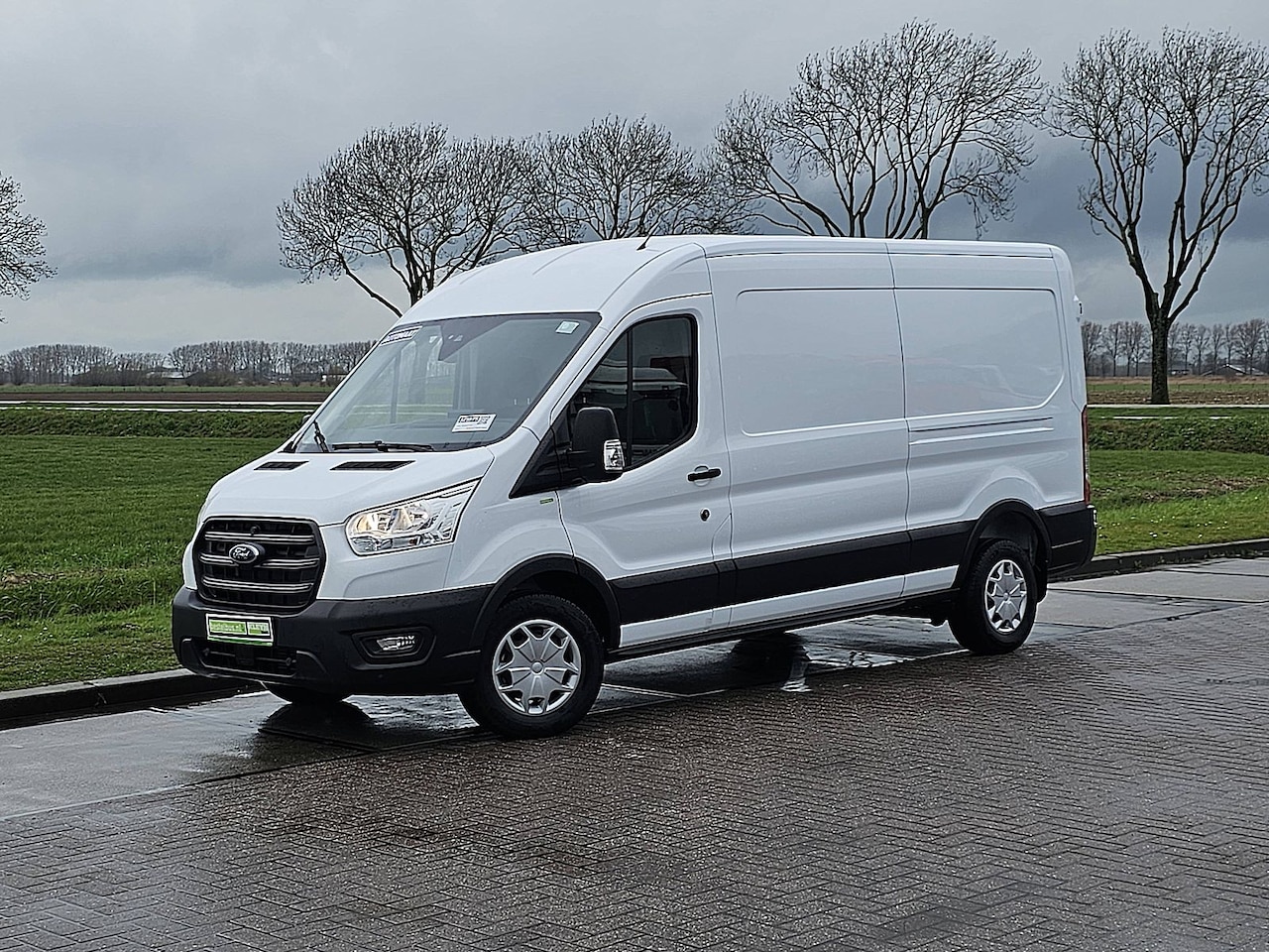 Ford Transit - 350 2.0 TDCI L3H2 Trend ac automaat EURO6 carplay - AutoWereld.nl
