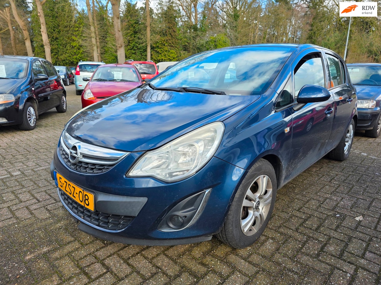 Opel Corsa - 1.2-16V Anniversary Edition 1.2-16V Anniversary Edition - AutoWereld.nl