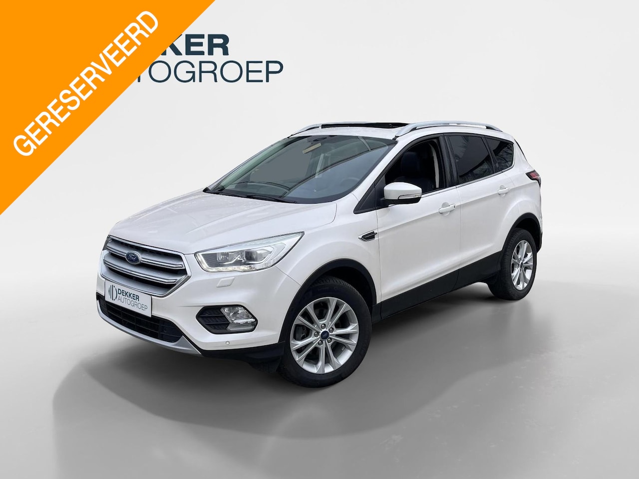 Ford Kuga - 1.5 EcoBoost ST Line Panorama opendag, Trekhaak - AutoWereld.nl