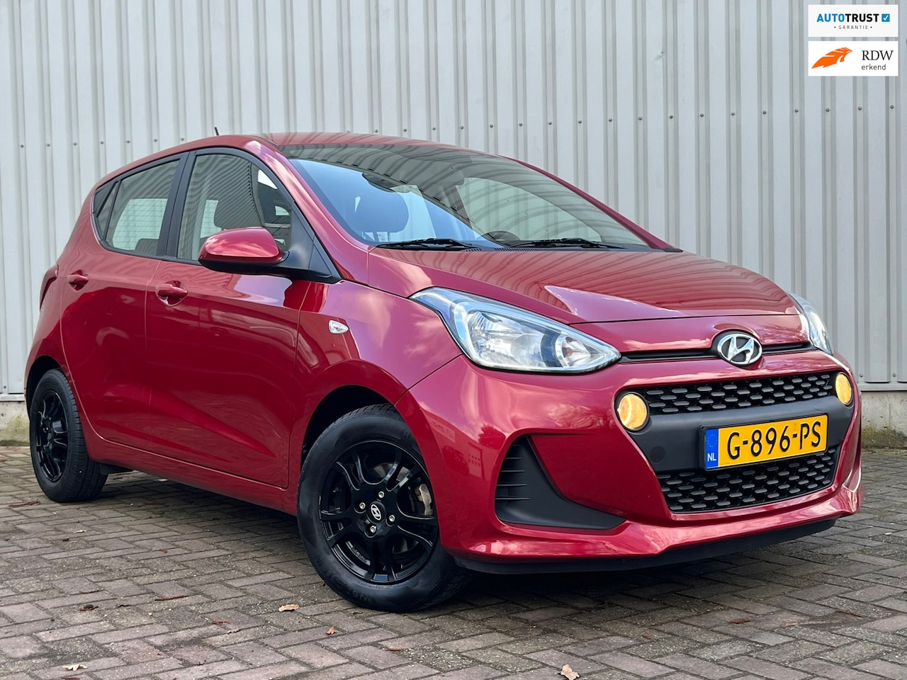 Hyundai i10 - 1.0i I Premium Stoelverwarming Cruise Control - AutoWereld.nl