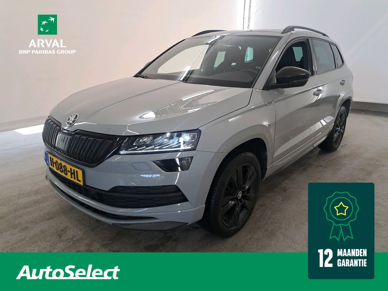 Skoda Karoq - 1.5 TSI 150pk Automaat Sportline Business | Panoramadak | Trekhaak | Comfort & Functie pak - AutoWereld.nl
