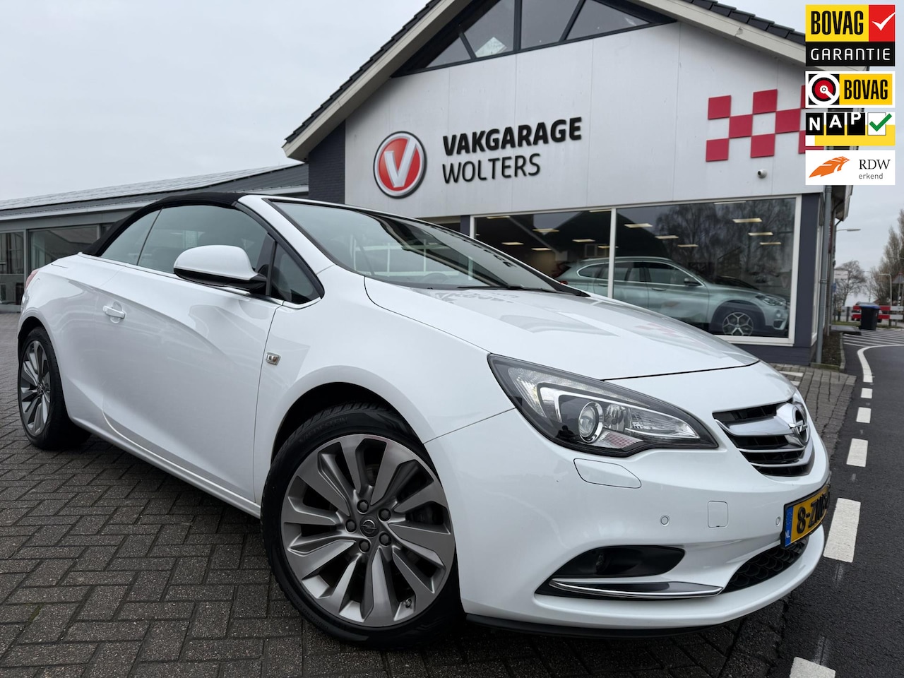 Opel Cascada - 1.6 Turbo Cosmo RIJKLAARPRIJS! - AutoWereld.nl