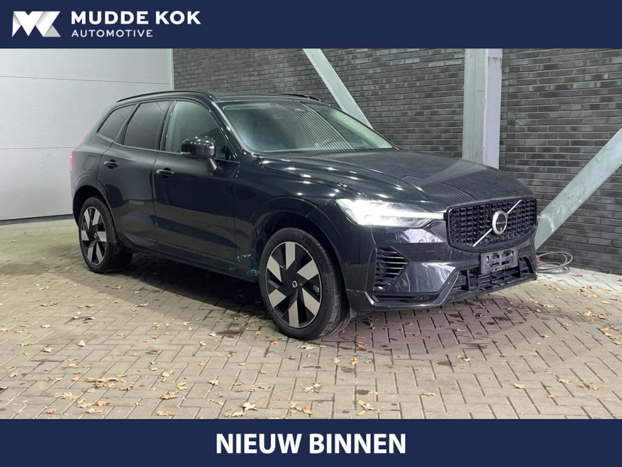 Volvo XC60 - T6 Plug-in hybrid Ultimate Dark | Luchtvering | Bowers&Wilkins | Head-Up | Massage | ACC | - AutoWereld.nl