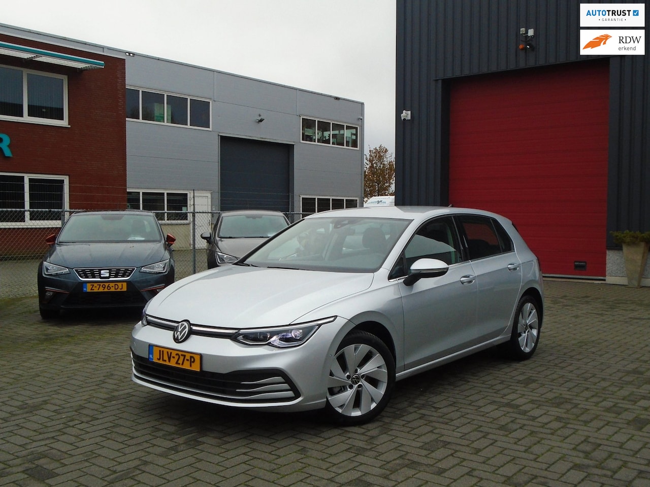 Volkswagen Golf - 1.5 TSI Style 1.5 TSI Style ,150PK,Camera,Trekhaak,LED - AutoWereld.nl