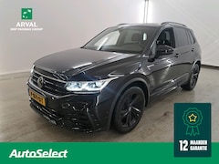 Volkswagen Tiguan - 1.5 TSI R-Line Business+ | Winter & Assistance pakket | R-Line in- & exterieur Black | HUD
