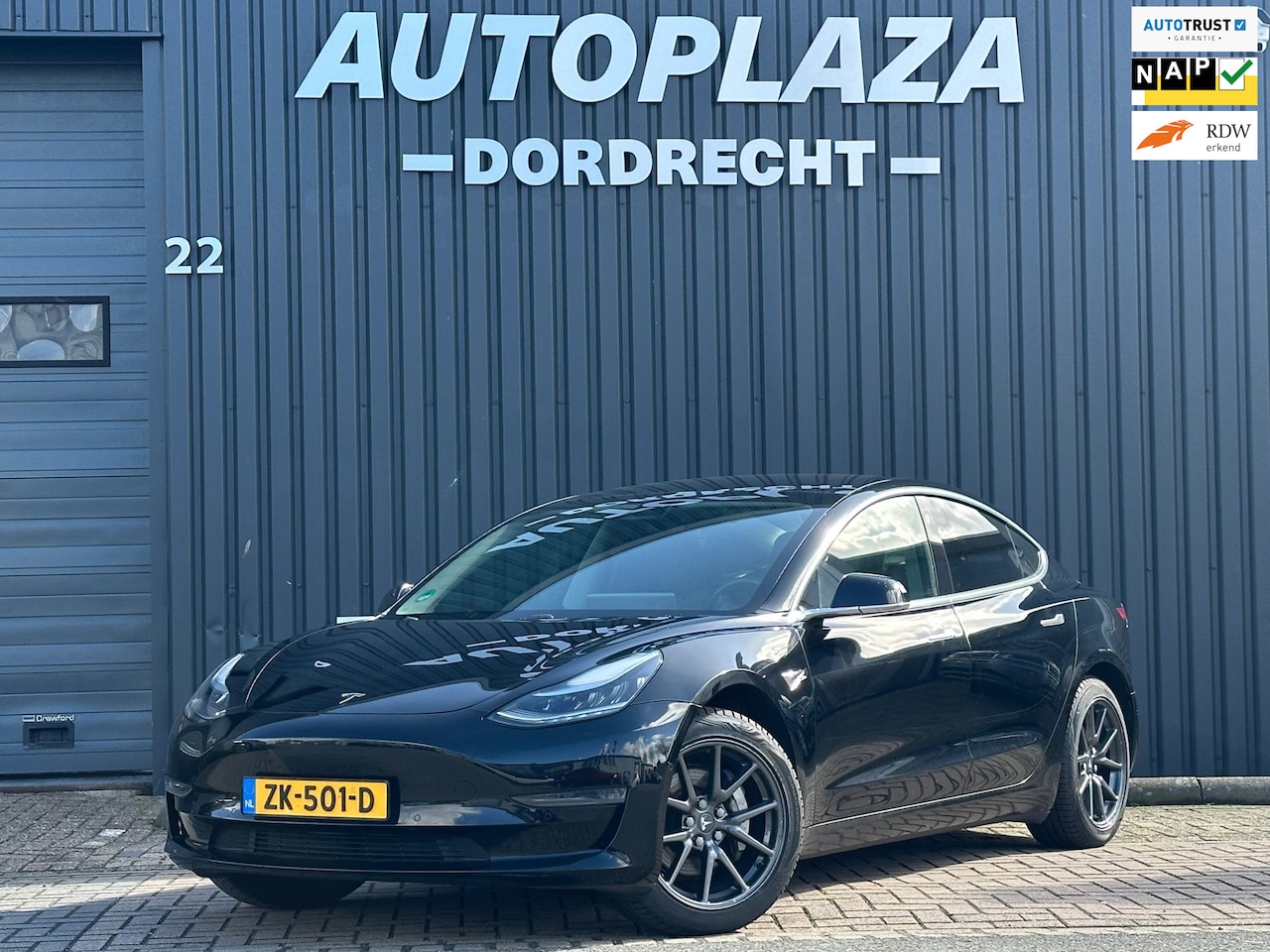 Tesla Model 3 - Long Range RWD Long Range AWD 75 kWh SOH 88% - AutoWereld.nl