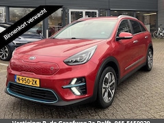 Kia e-Niro - Dynamic Line 64 kWh SOH 99% | 450 km actieradius | Stuur-/& Stoelverwarming | Parkeersenso