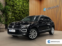 Volkswagen T-Roc - 1.5 TSI Sport | Panoramadak | Trekhaak | Stoelverwarming | Leder