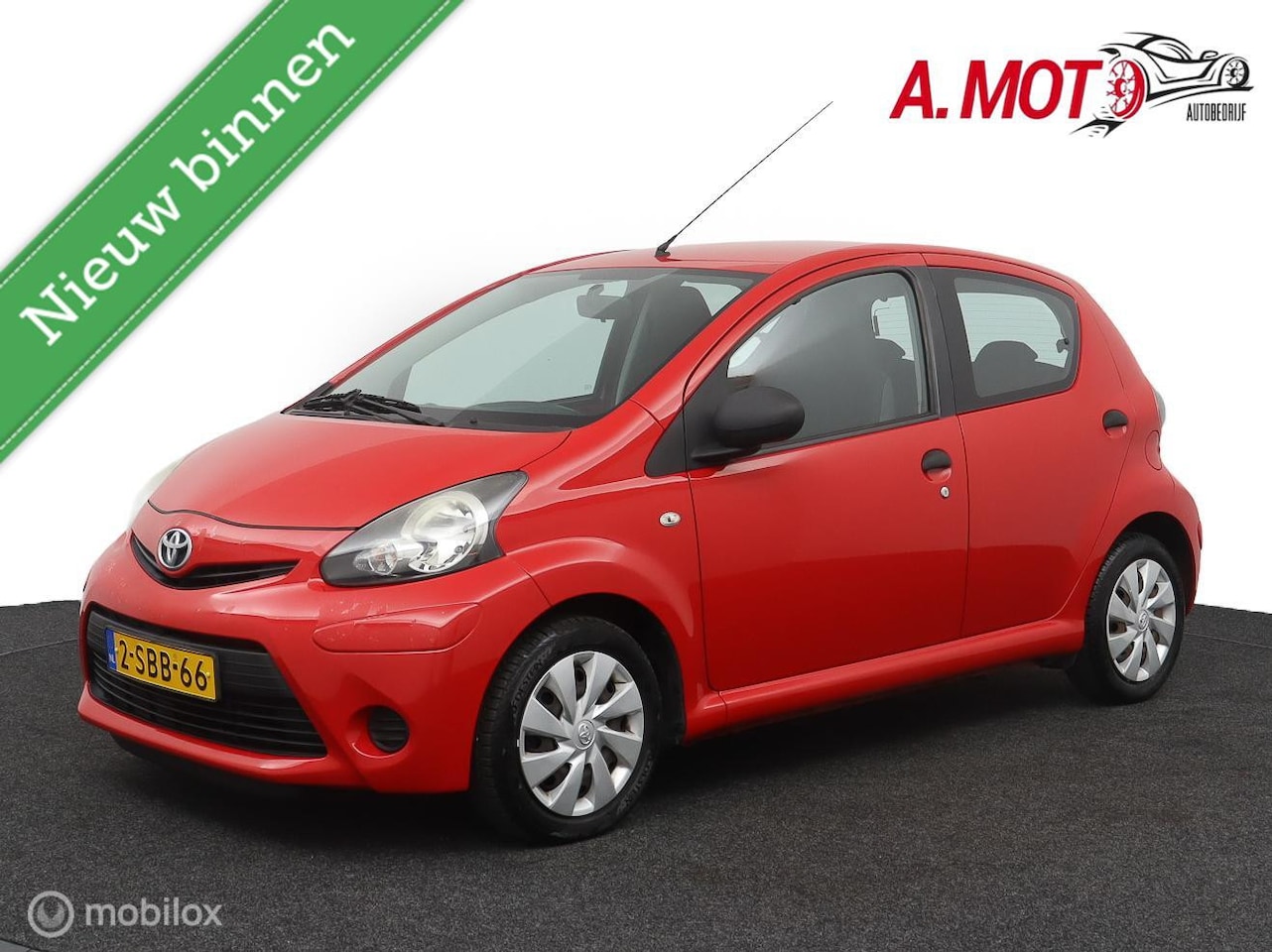 Toyota Aygo - 1.0 VVT-i Now 1.0 VVT-i Now - AutoWereld.nl