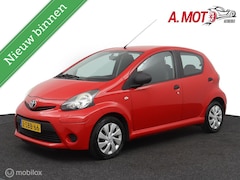Toyota Aygo - 1.0 VVT-i Now