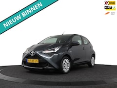 Toyota Aygo - 1.0 VVT-i x-play - Camera/Carplay/Airco/Blue tooth