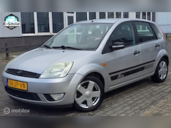 Ford Fiesta - 1.4-16V First Edition/EleckRamen/Trekhaak/Airco