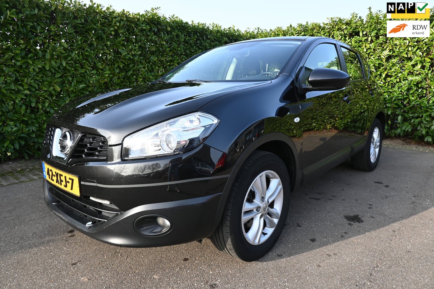 Nissan Qashqai - 1.6 Acenta. Origineel Nederlandse auto met NAP - AutoWereld.nl