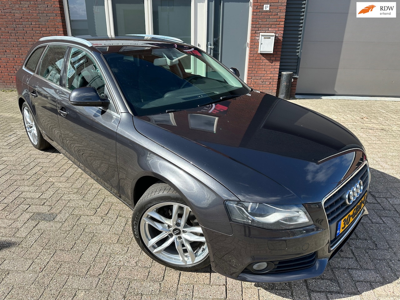 Audi A4 Avant - 1.8 TFSI Pro Line / PDC / Clima / Cruise / LM / NAP - AutoWereld.nl