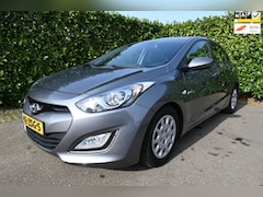 Hyundai i30 - 1.6 GDI i-Motion. Origineel Nederlandse auto met NAP