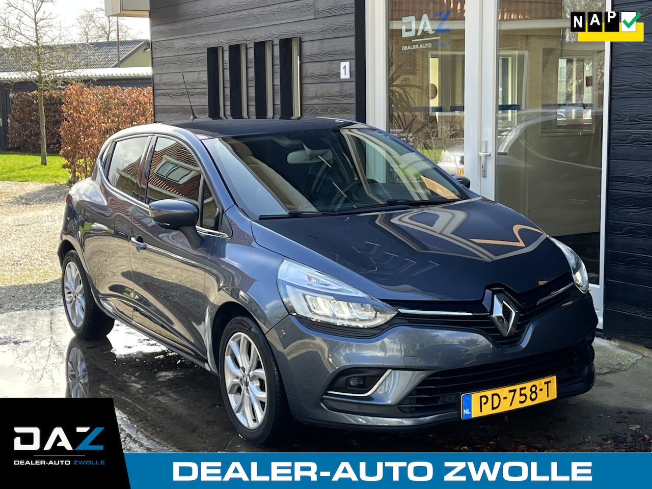 Renault Clio - 0.9 TCe Bose Ecc/Audio/Navi/Pdc - AutoWereld.nl