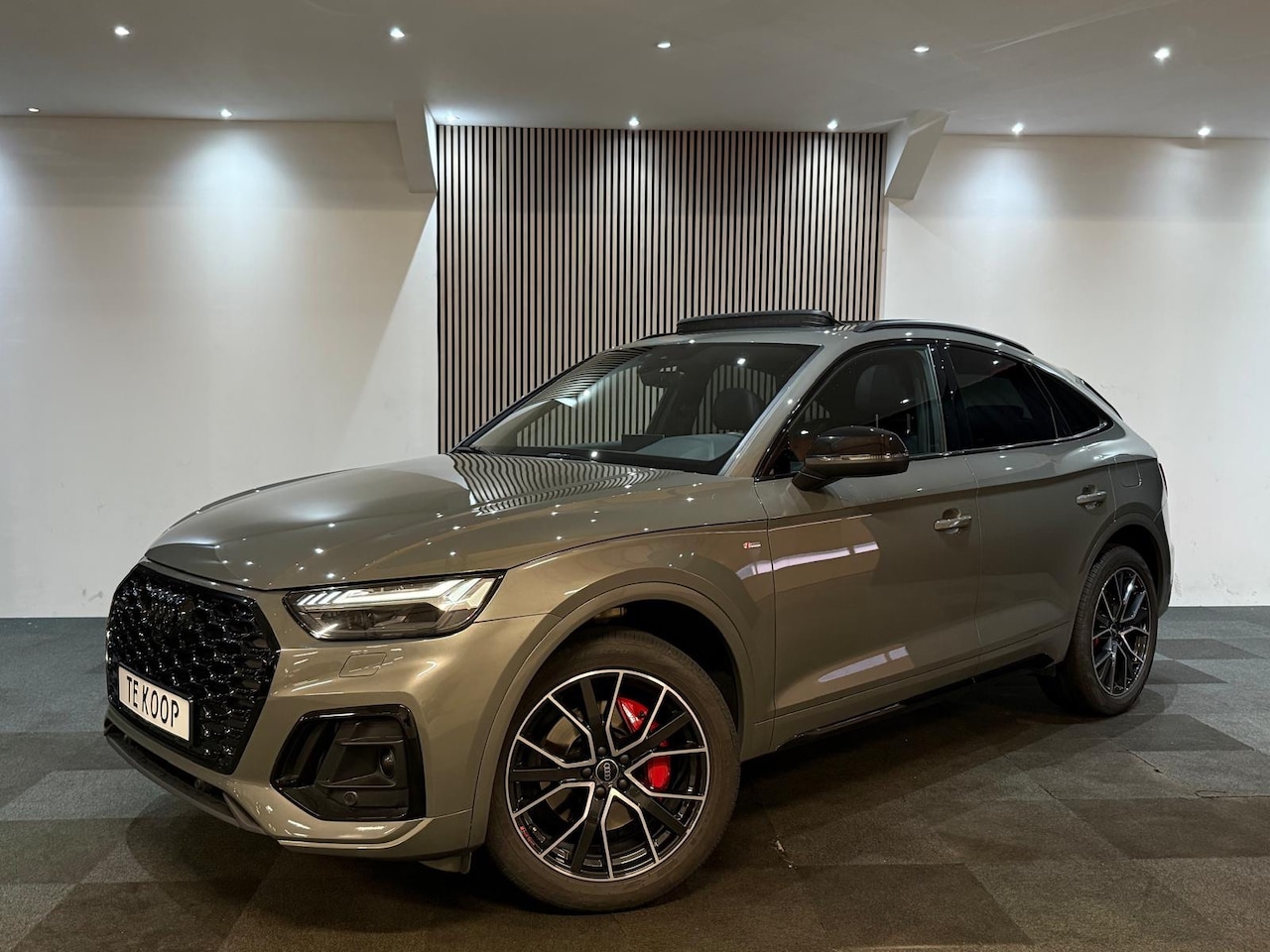 Audi Q5 Sportback - 50 TFSI e S edition Competition bj 2024 Pano Cam Led Matrix Navi ACC VOLL!!!! - AutoWereld.nl