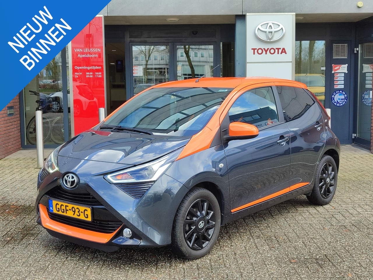 Toyota Aygo X - X-JBL 5-DEURS CLIMA APPLE/ANDROID JBL-AUDIO CAMERA LED LM-VELGEN BLUETOOTH PRIVACY GLASS - AutoWereld.nl