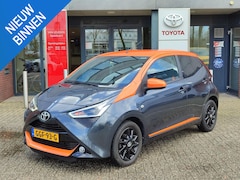 Toyota Aygo X - X-JBL 5-DEURS CLIMA APPLE/ANDROID JBL-AUDIO CAMERA LED LM-VELGEN BLUETOOTH PRIVACY GLASS