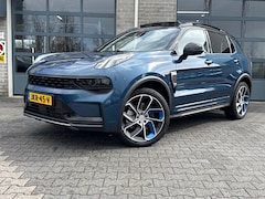 Lynk & Co 01 - 1.5 PLUG IN HYBRID | ZWARTE HEMEL | 360 CAMERA |