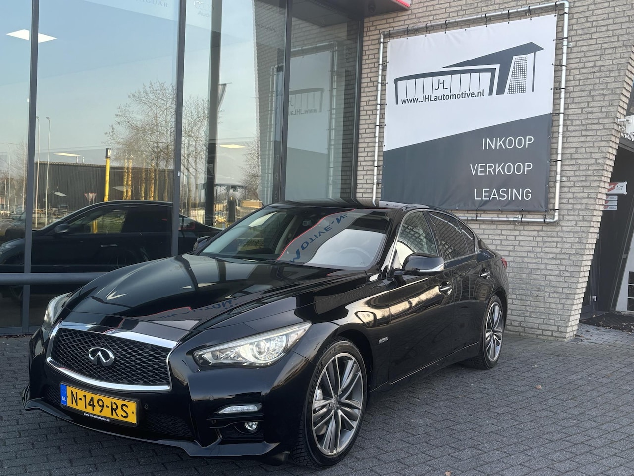 Infiniti Q50 - *3.5 V6 HYBRID*365PK*AWD*NAVI*CRUISE*CAMERA*LEDER* - AutoWereld.nl