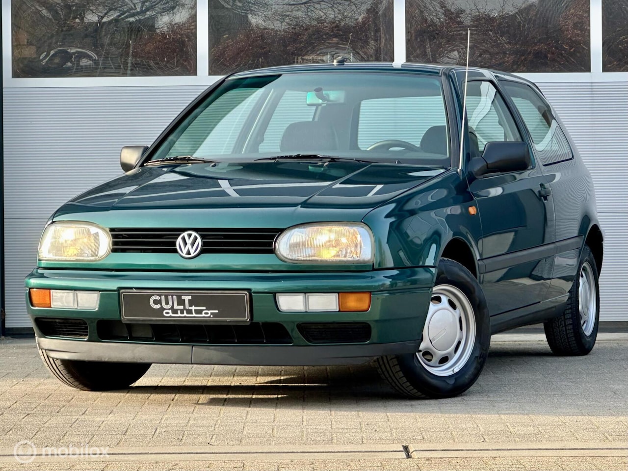 Volkswagen Golf - 1.4 CL | 5-bak | Stuurbekr. | Unieke staat! - AutoWereld.nl