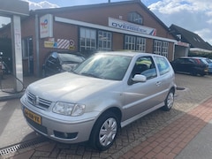 Volkswagen Polo - 1.4 Trendline