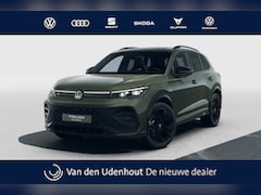 Volkswagen Tiguan - 1.5 eHybrid 204 6DSG R-Line Edition Automaat | Black Style Pakket