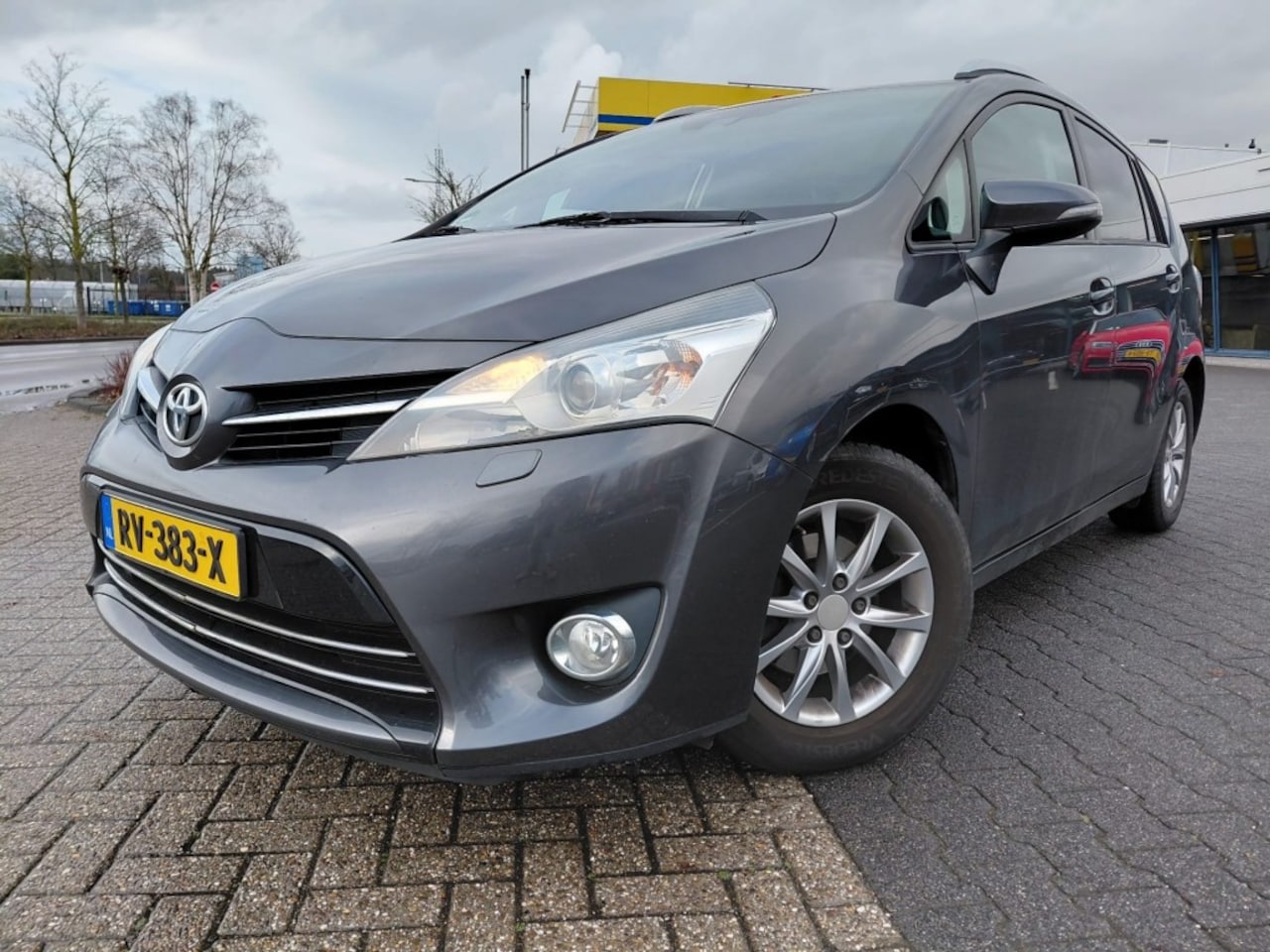 Toyota Verso - 1.8 7 PERSOONS 93.000KM TREKHAAK CAMERA NAVI - AutoWereld.nl