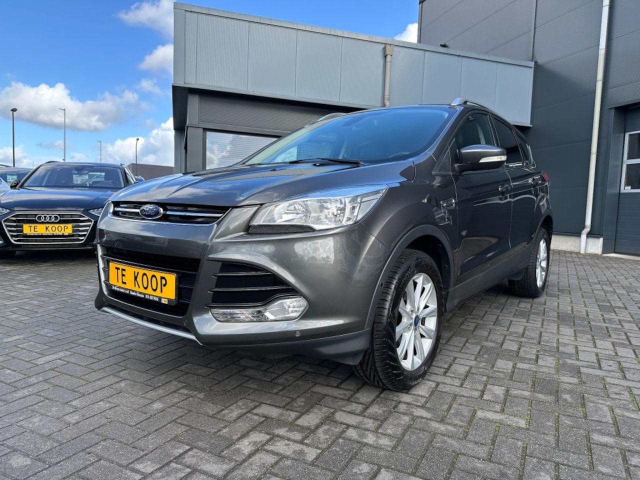 Ford Kuga - 1.5 EcoBoost Titanium Navi 36800 KM !! eerste eig. 150PK - AutoWereld.nl