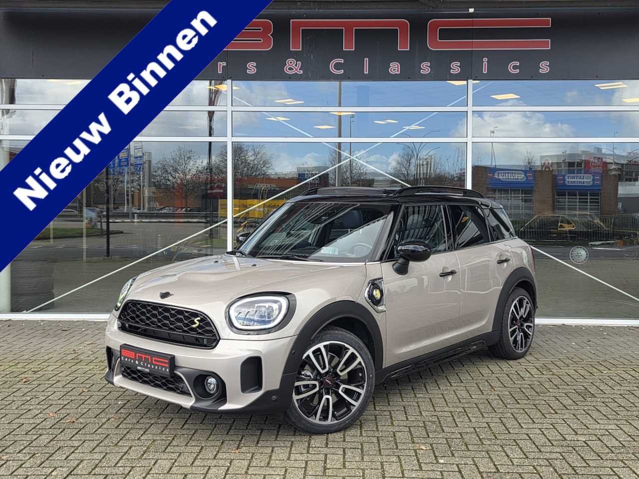 MINI Countryman - Mini 1.5 Cooper S E ALL4 MINI Yours Panorama HUD CAM HK - AutoWereld.nl