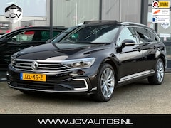 Volkswagen Passat Variant - 1.4 TSI GTE Business PANO/TREK/ACC