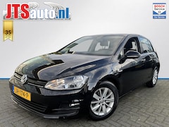 Volkswagen Golf - 1.0 TSI 116pk, Trekhaak, Cruise, Lmv, Airco