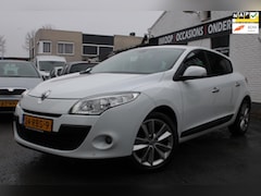 Renault Mégane - 1.4 TCe Dynamique | Airco | Cruise Control | Navi | Parkeersensoren | Elec ramen| Keyless