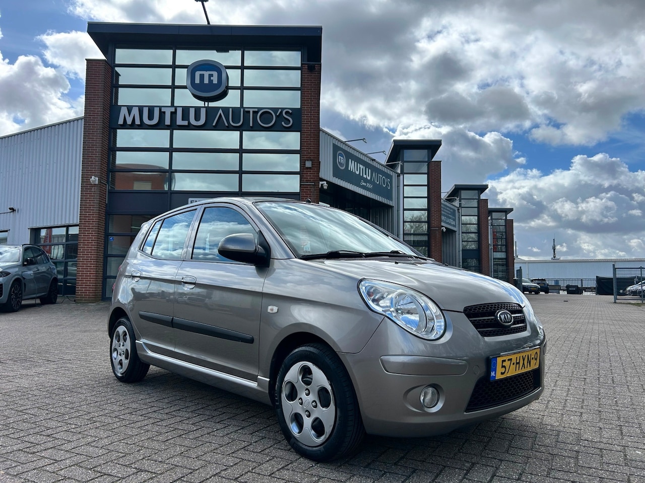 Kia Picanto - 1.1 Fifteen 5deurs Airco NAP APK - AutoWereld.nl
