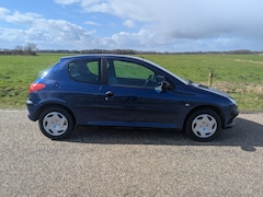 Peugeot 206 - 1.4 XR