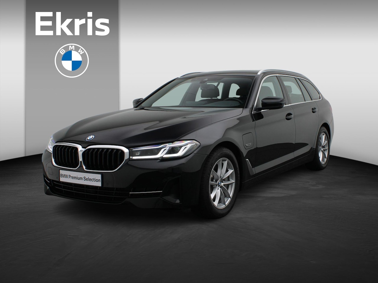 BMW 5-serie Touring - 520e Business Edition Plus | Trekhaak | Laserlight | Comfortstoelen | 18" - AutoWereld.nl