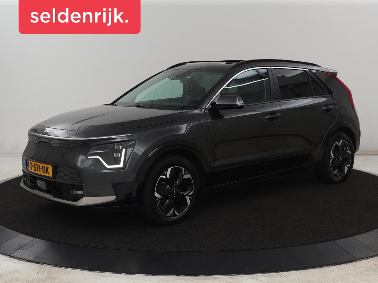 Kia Niro EV - DynamicPlusLine 64.8 kWh | SOH 100% | Schuifdak | Leder | Stoelverwarming | Adaptive cruis - AutoWereld.nl