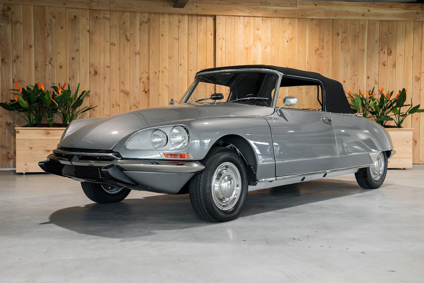 Citroën DS - 21 Cabriolet - AutoWereld.nl