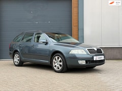 Skoda Octavia Combi - 2.0 TDI Elegance
