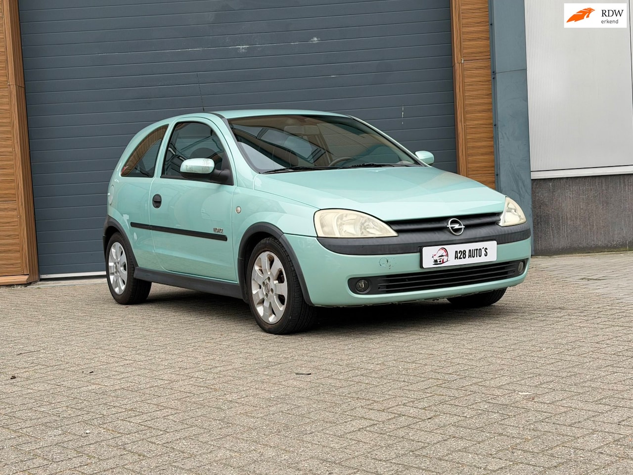 Opel Corsa - 1.4-16V Elegance 1.4-16V Elegance - AutoWereld.nl